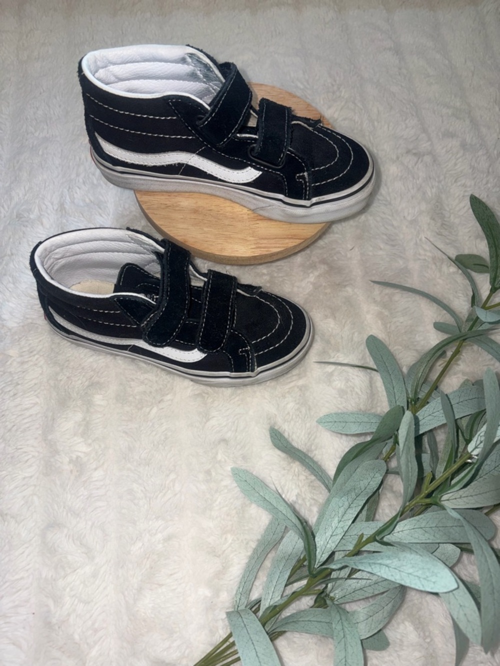 Vans Sk8-Mid Velcro Sneakers – Toddler Size 12
